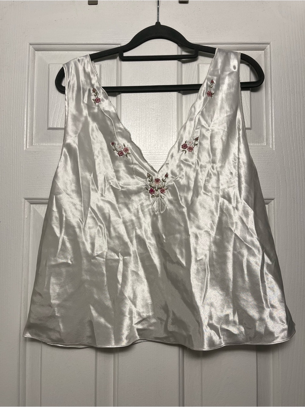 Gilligan & O'Malley White Satin V-Neck Tank with Pink Embroidery